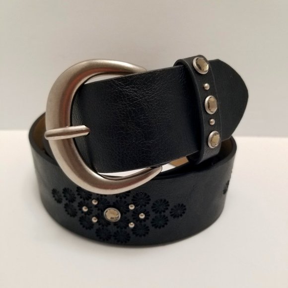 Relic Accessories - Medium Relic Black Belt with Rhinestones and Stamped Detail